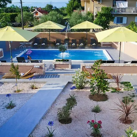 Apartments Julijana Privlaka  Exterior photo